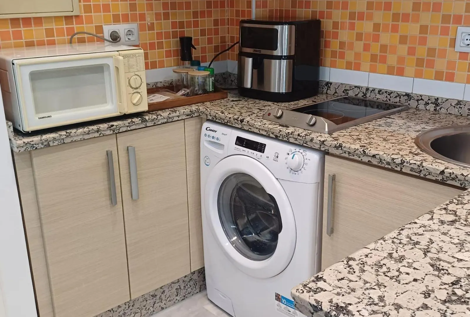 Apartamento Ático acogedor, céntrico y a 2 min de la playa. Fuengirola